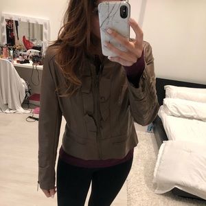 ✨Brown Ruffled Jacket